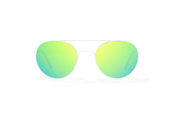 Bajío Tionia Sunglasses - White Gloss Frame / Green Mirror 