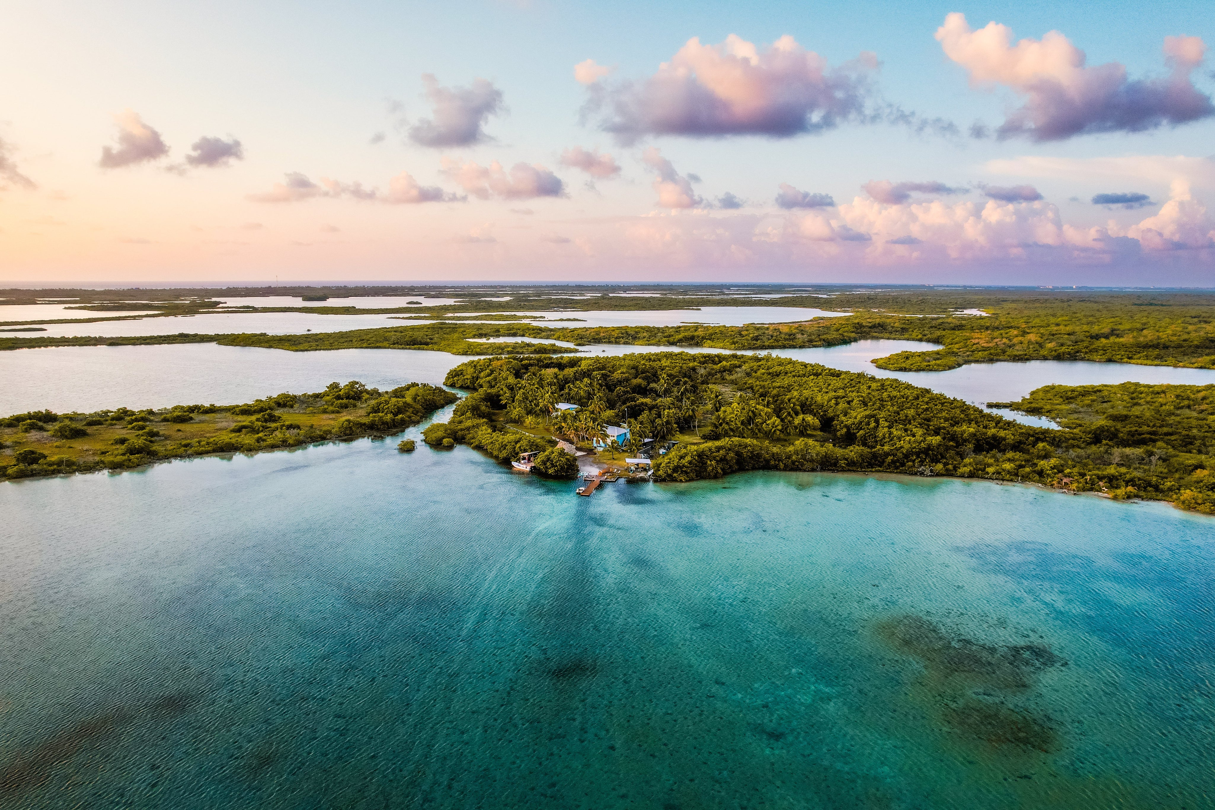 Escape to Belize with Rachel - Hosted Travel for the Gals