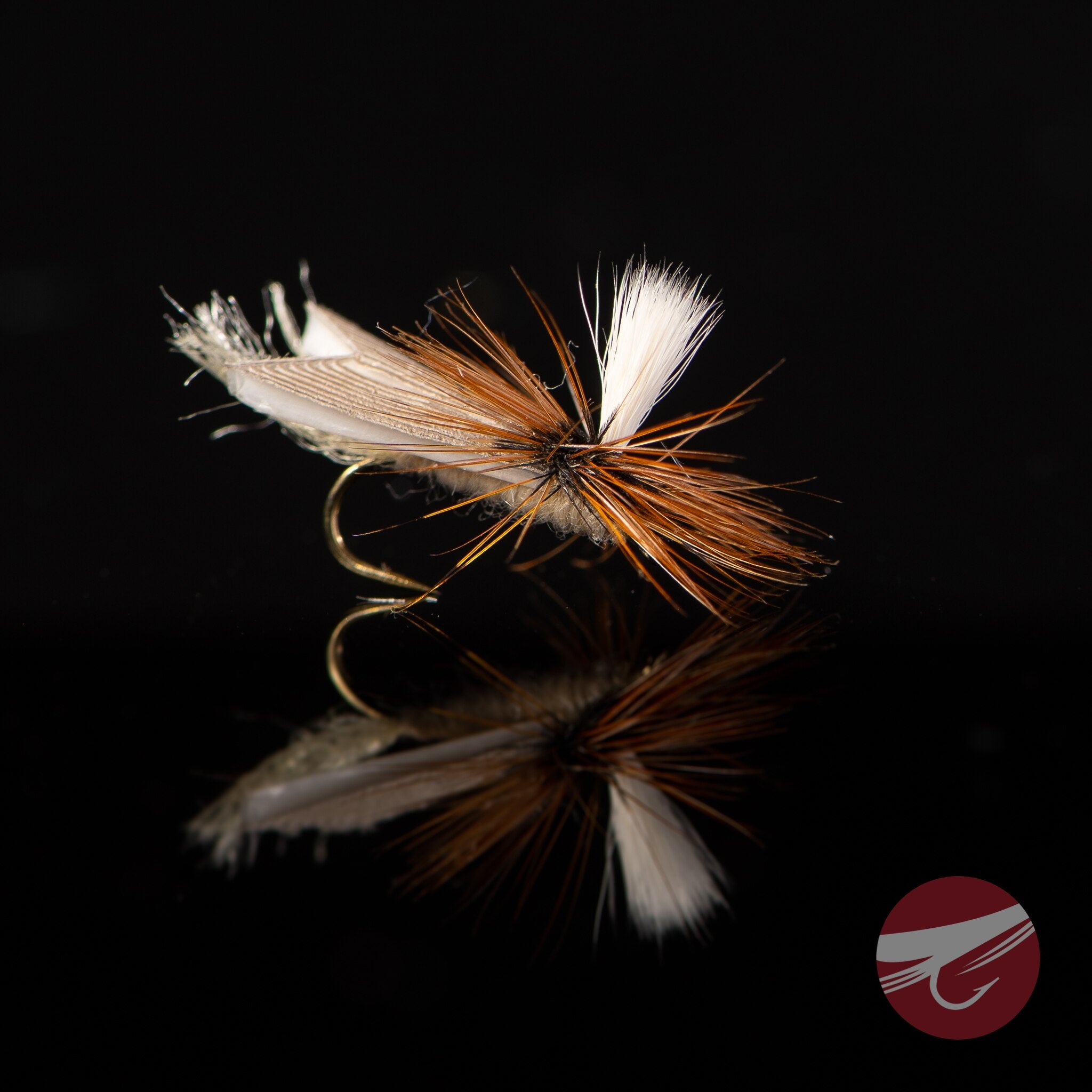Para Slick Water Caddis - Solitude Fly