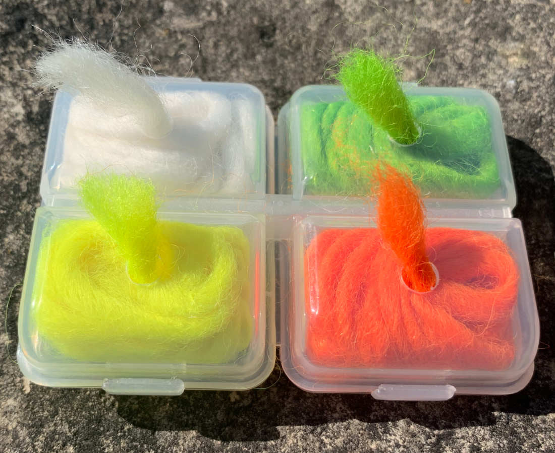 New Zealand Strike Indicator Four Color Wool Yarn Dispenser