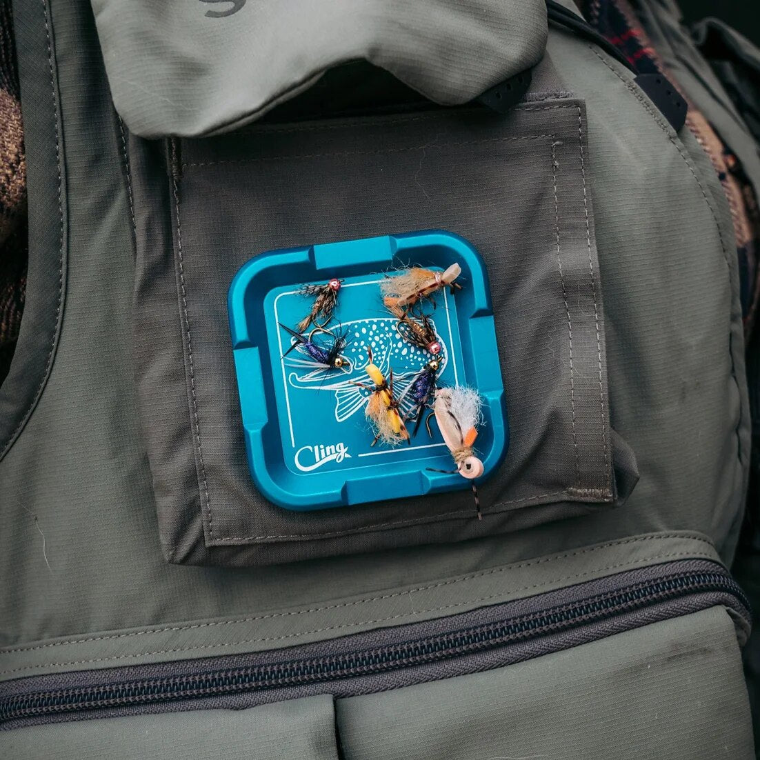 Cling Mag Grab - Plus