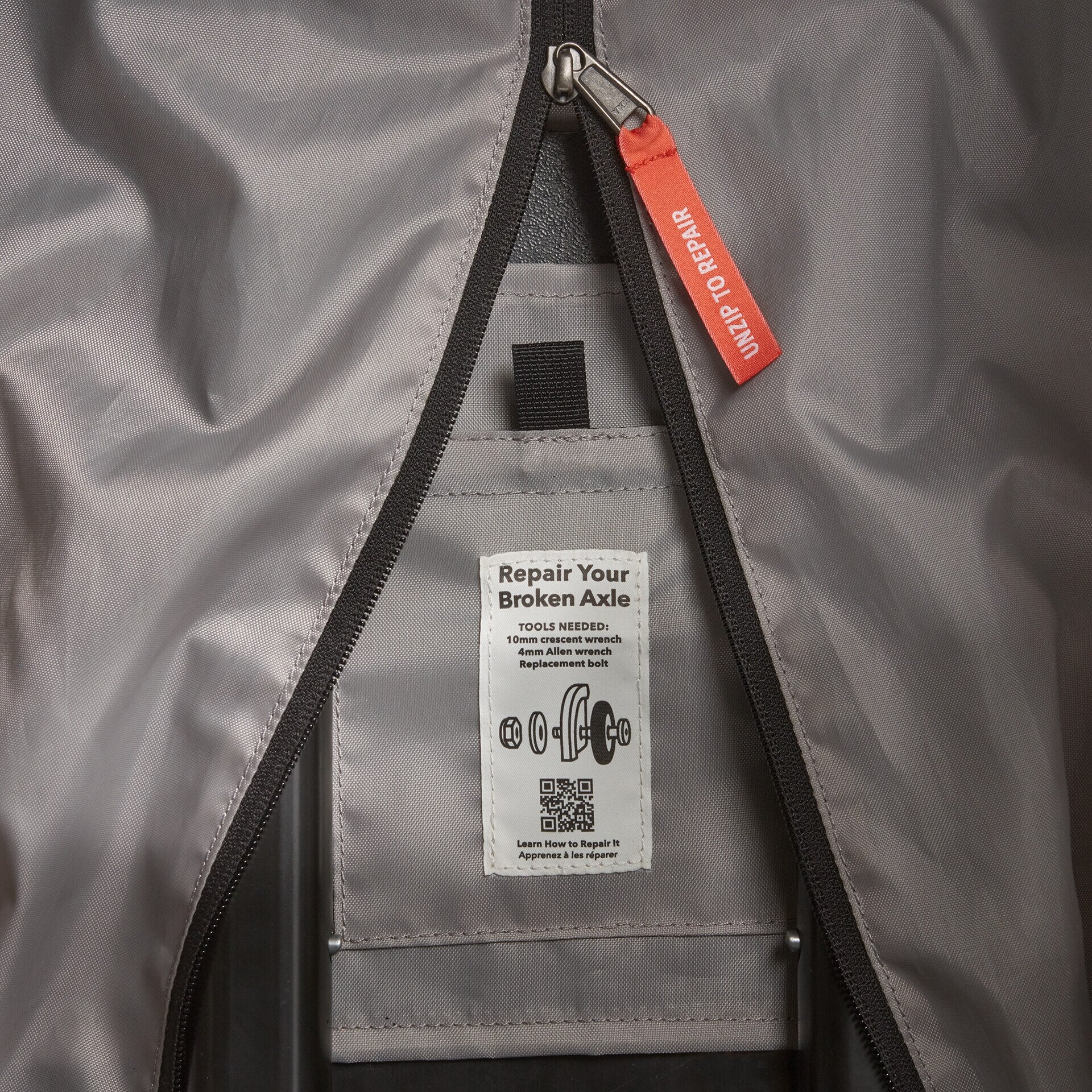 Patagonia Black Hole Matte Wheeled Duffel 100L