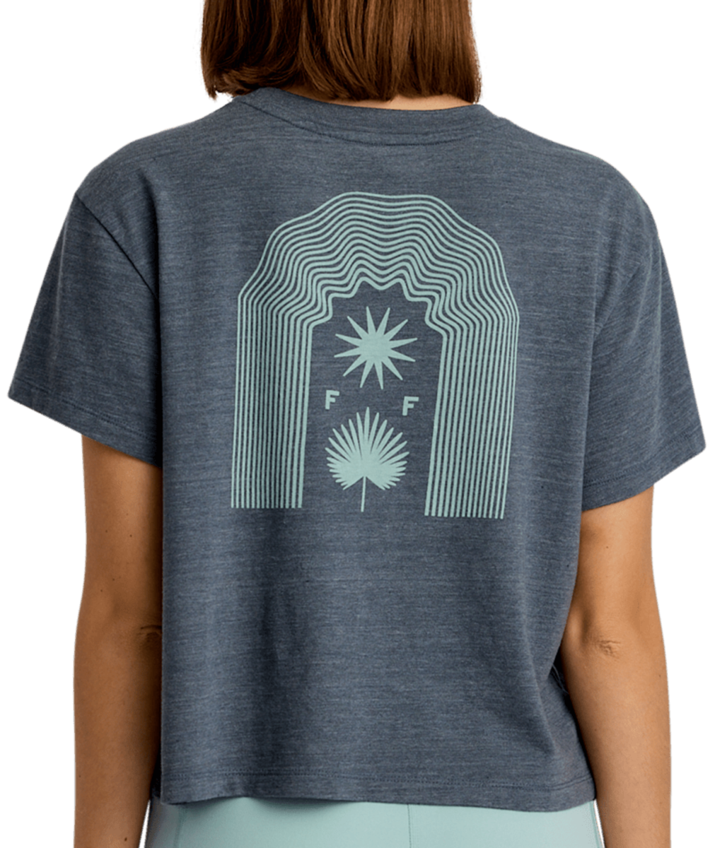 Free Fly Apparel Women's Fan Palm Tee