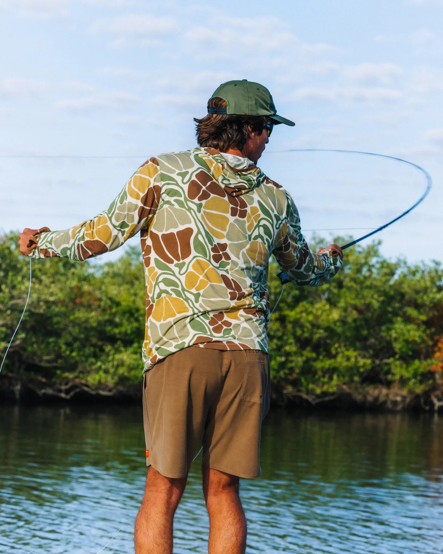Free Fly Men's Bamboo Lightweight Hoodie - Floral Camo