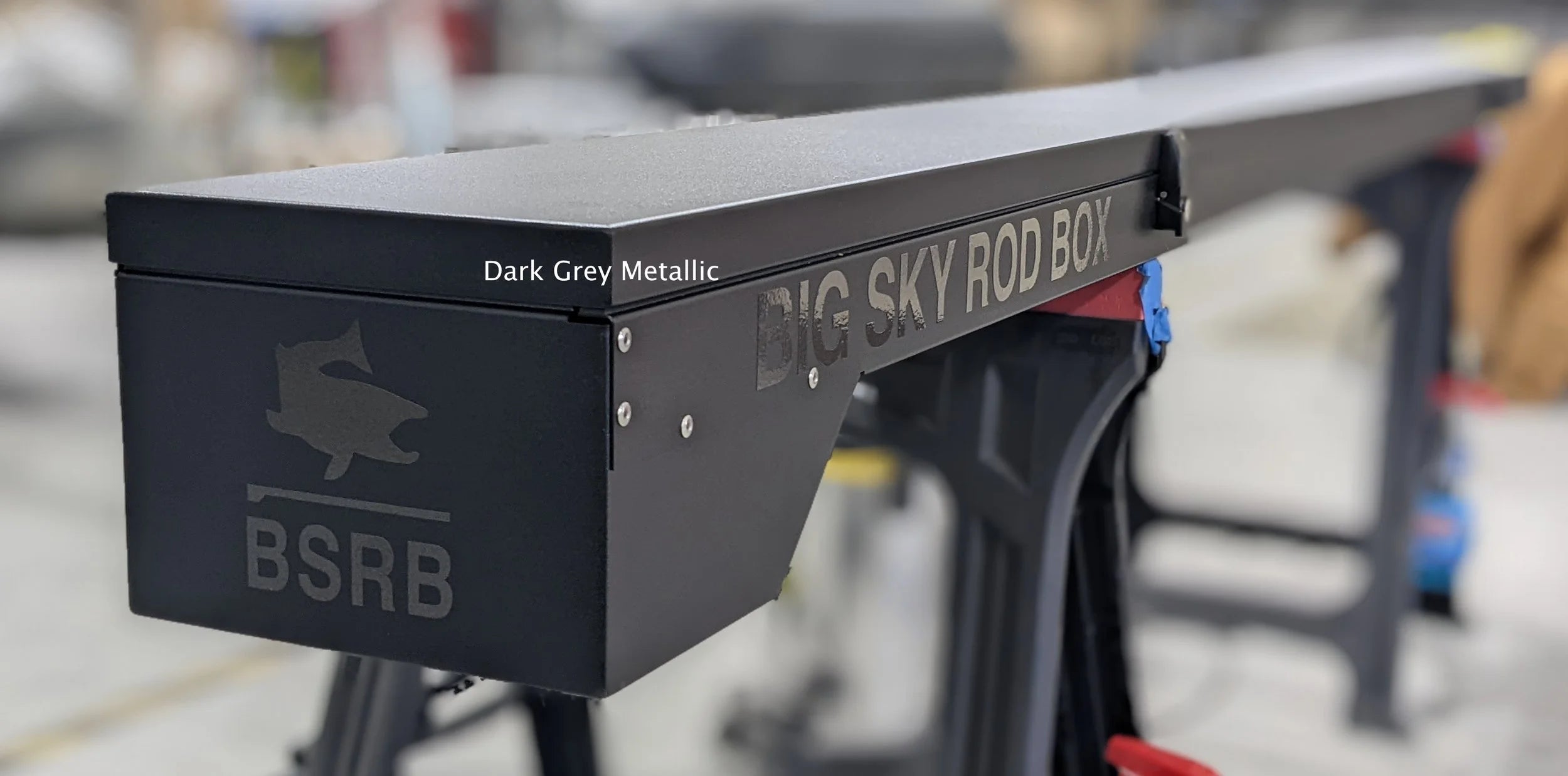 Dark_Grey_Metallic.webp