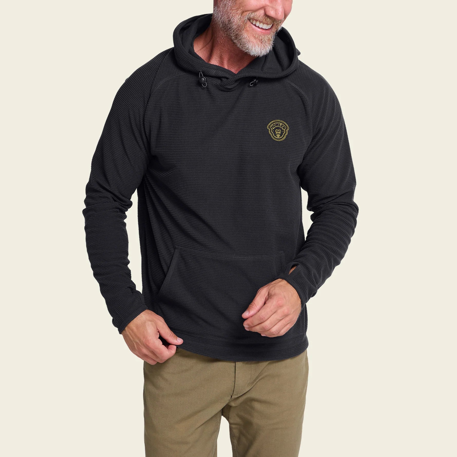 F26_Outerwear_Palo-Duro-Fleece-Hoodie_Antique-Black_Model-Front_Cream.webp