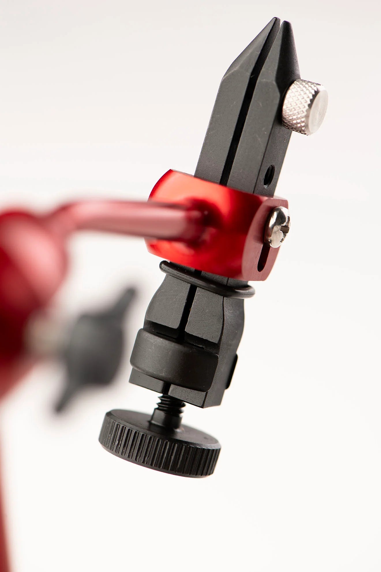 Rambler Co. Nomad Fly Tying Vise - Lightweight Travel Vise - Rambler Red