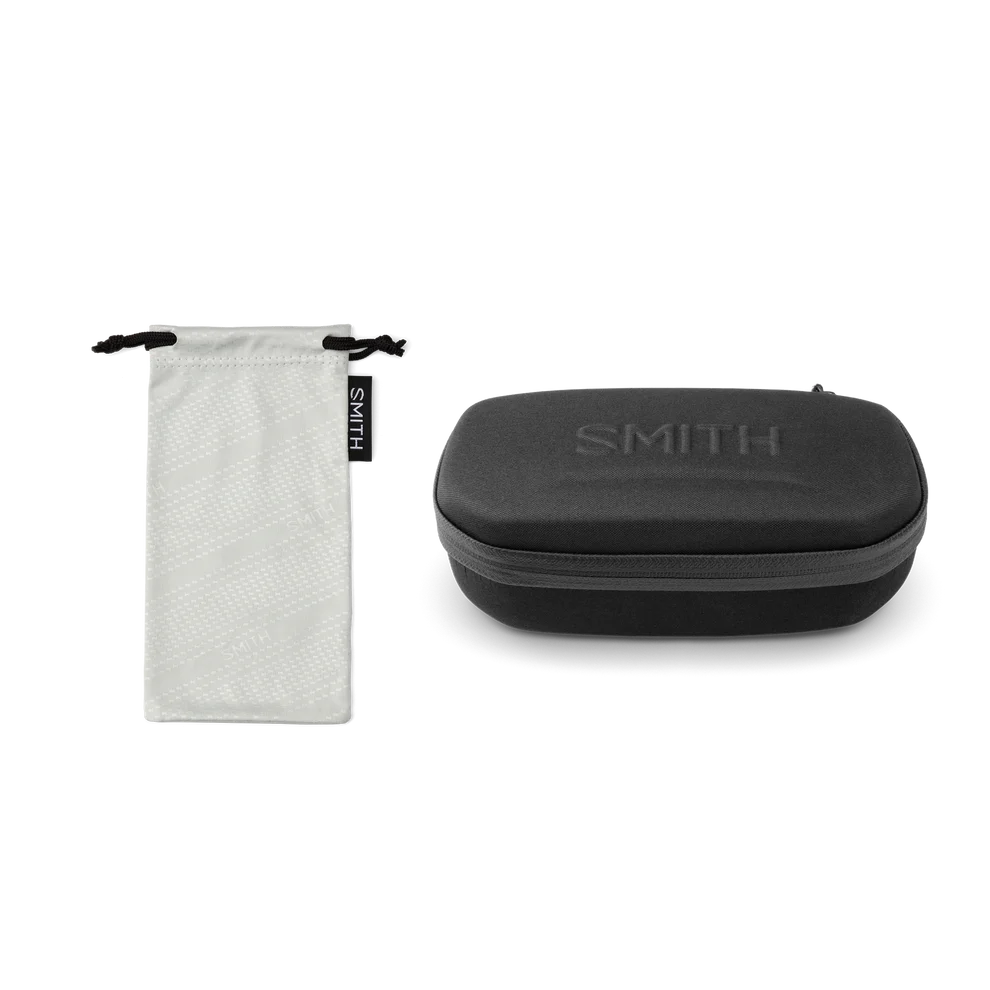 Smith Backcast Sunglasses - Matte Black | ChromaPop Glass Polarchromic Rose Blue Mirror