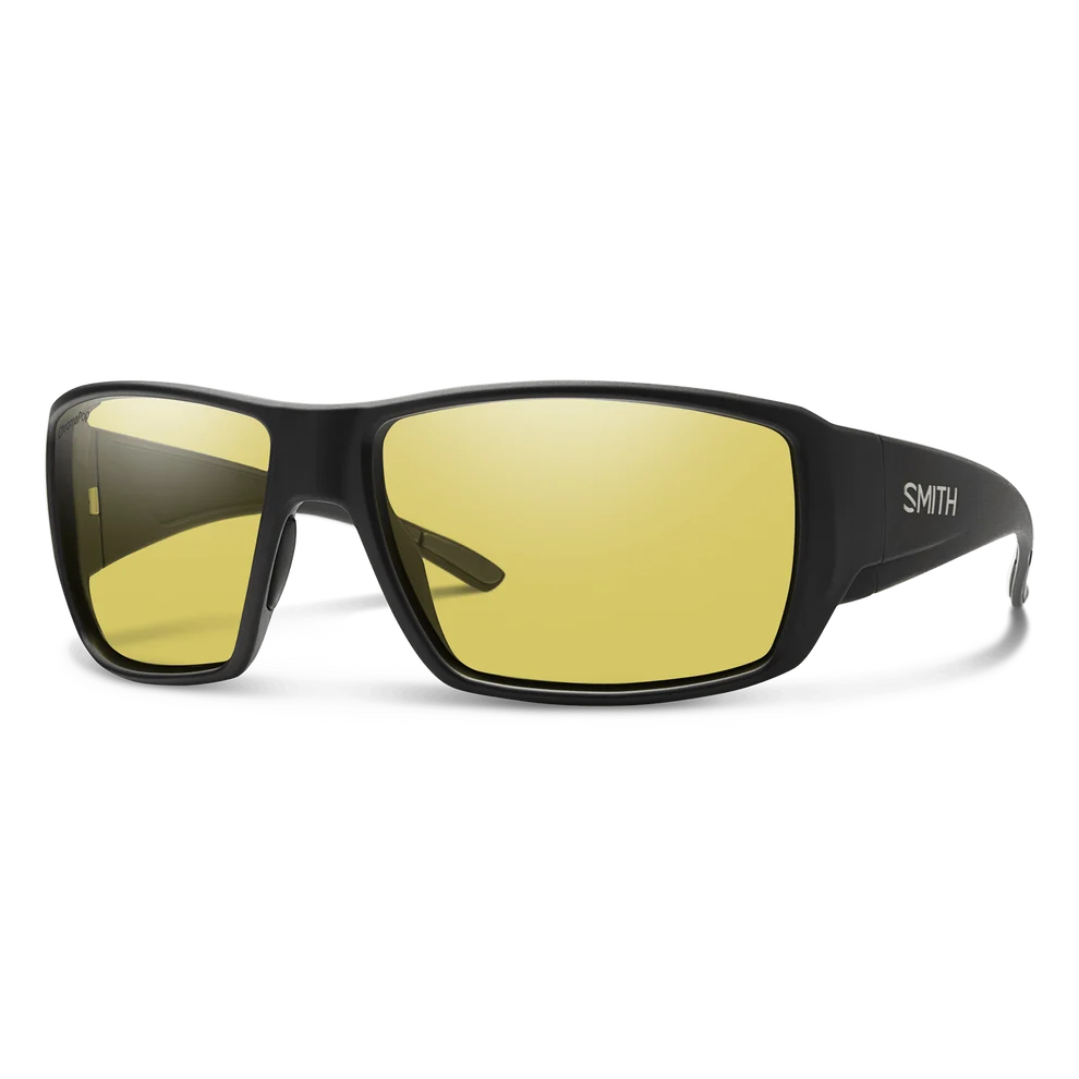 Smith Guide's Choice Sunglasses - Matte Black Frame  with Chromapop Glass Polarized Low Light Yellow