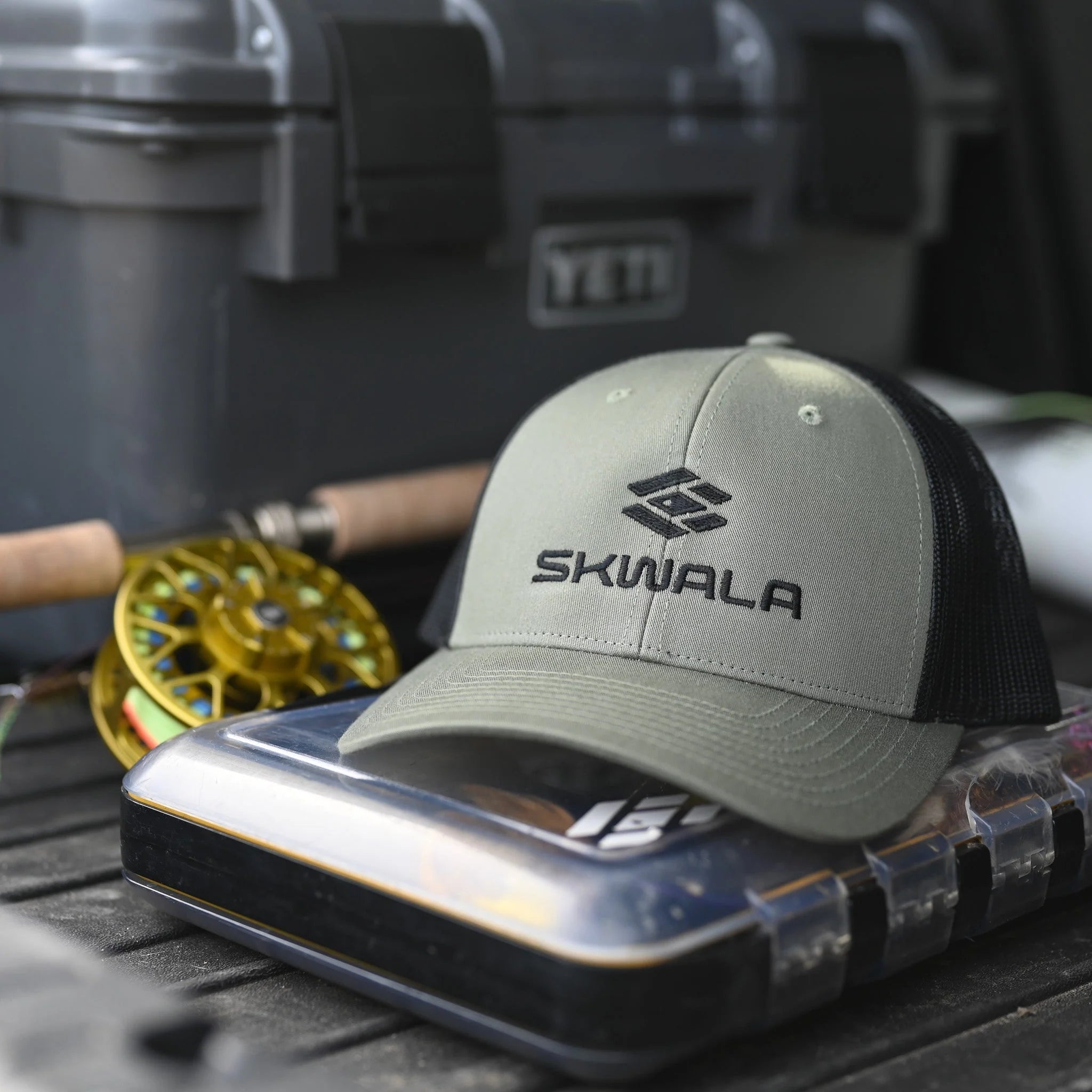 Skwala  Icon Mid Trucker Hat